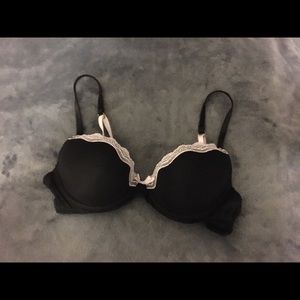 Pout by Victoria’s Secret 32C bra